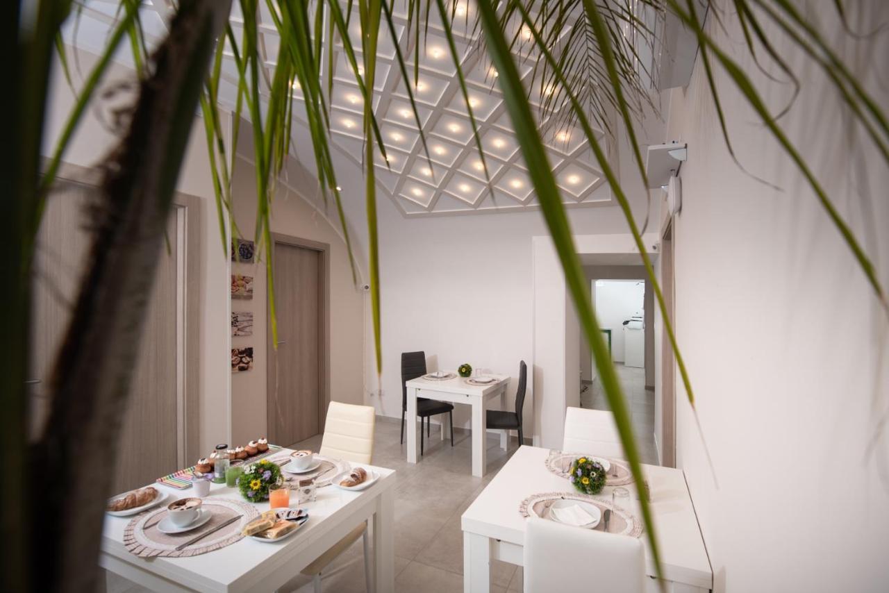 Roof Garden 5*